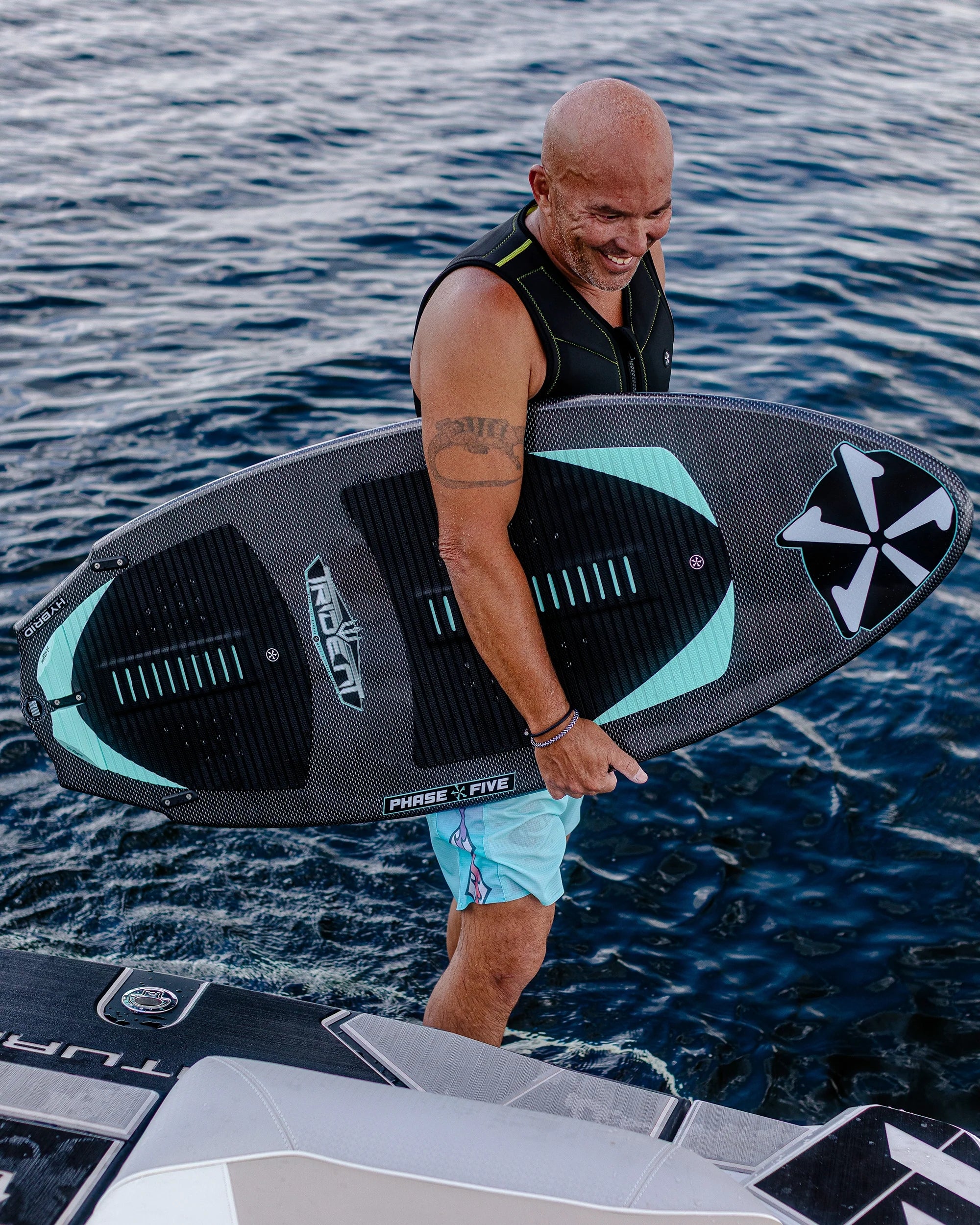 2026　WBC　5　恬魚　テンユ　応援　両面昇華プリントスカーフ Trident V3 2026 wakesurf - Phase 5 – Windsurf Boardshop